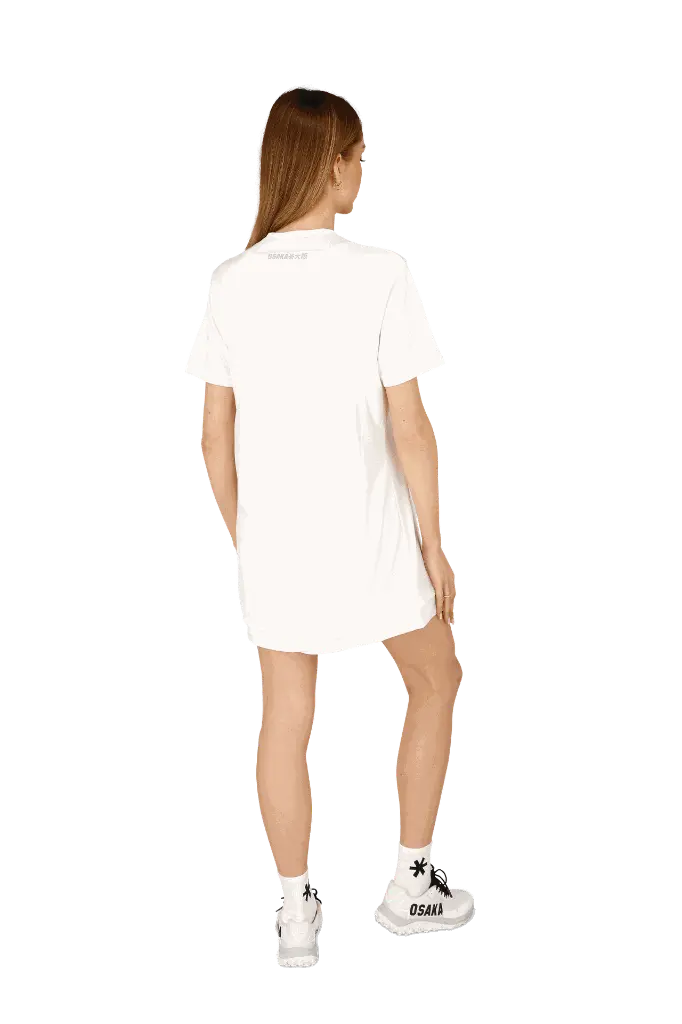 APP00054_1000_5_Women-V-Neck-Tech-Dress_White.webp