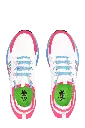 FTW00024_1040_6_Furo-Play_White-Retro-Blue-Raspberry.webp