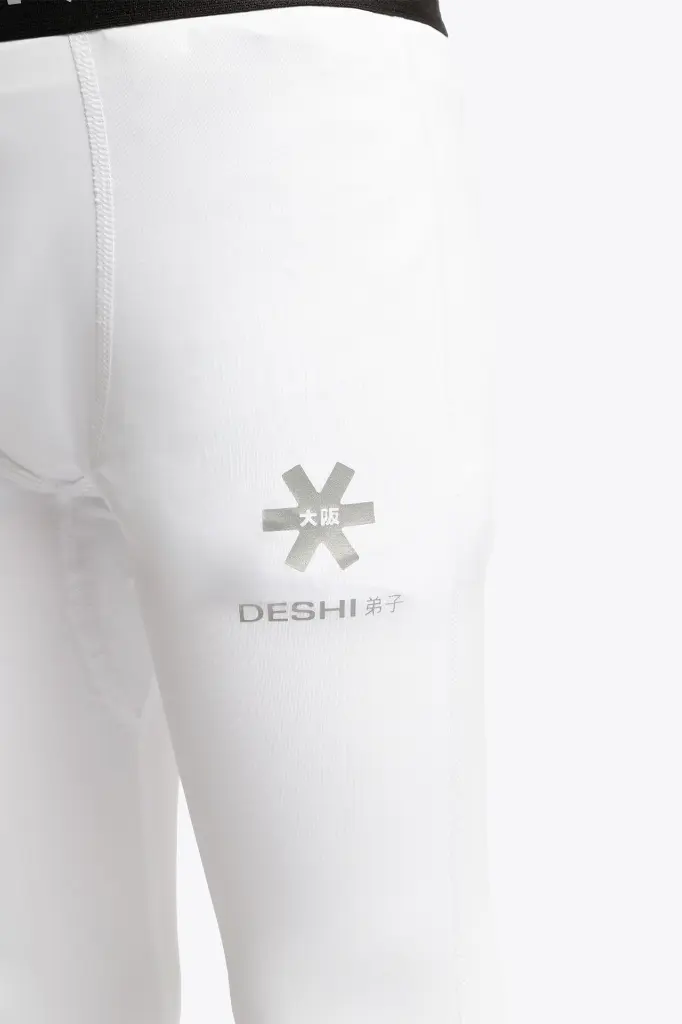 TRN00087_1000_5_Kids Baselayer Tights_White.webp