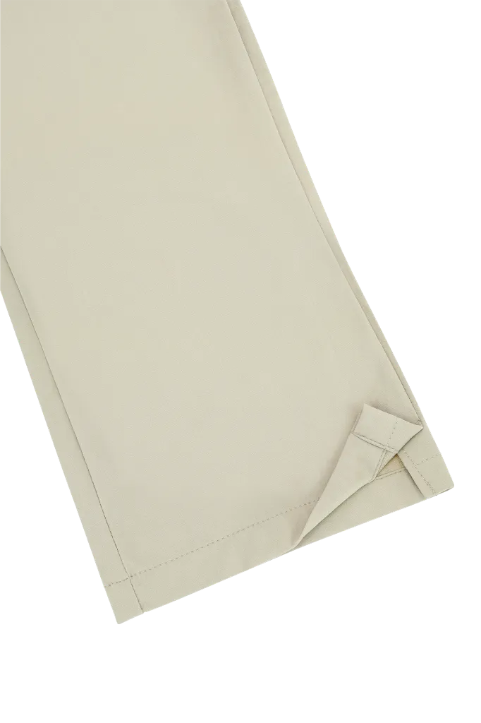 APP00187_1024_7_Men-Technical-Pants_Beige.webp