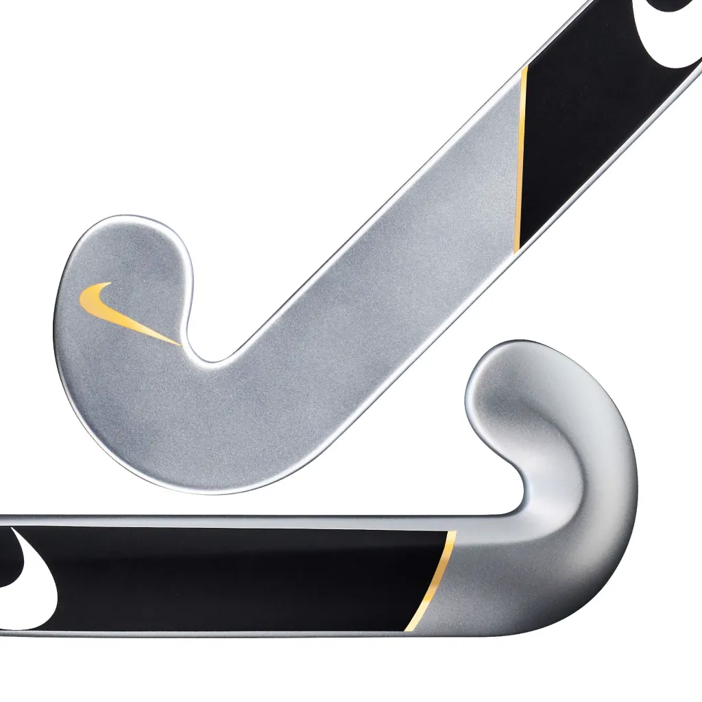 Nike-FHY-PursuitRise-BlackGoldWhite-Toe.webp