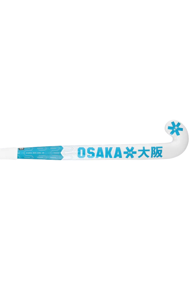 STK00412_6005_4_Mid-Bow-40_Blue-Topaz.webp