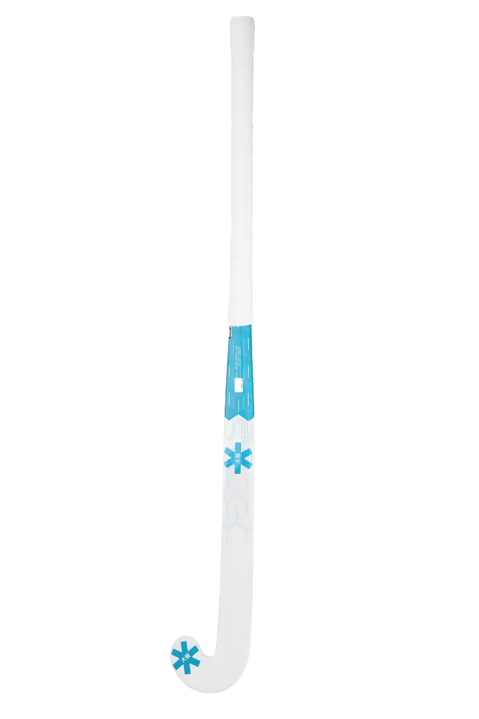 STK00412_6005_7_Mid-Bow-40_Blue-Topaz.webp